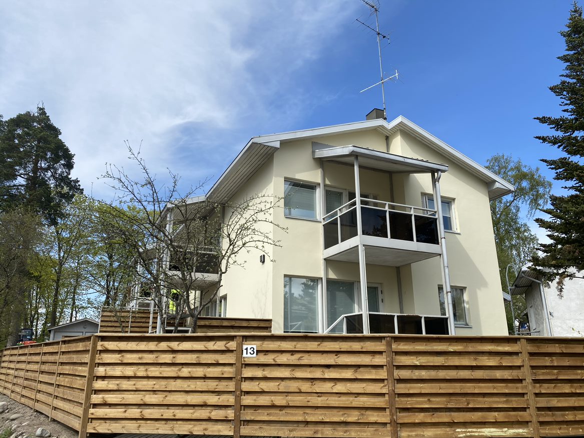 04c1abda-9e57-49ed-ad9b-3abbcf7e1b3e